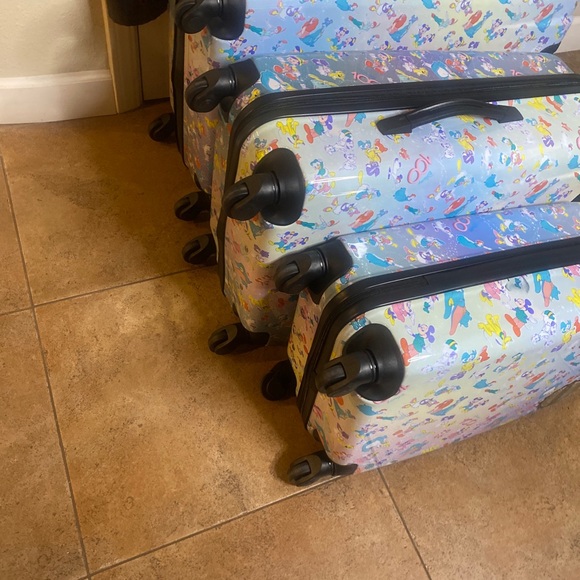 Bioworld Exclusive Disney 100 Characters Limited Edition Luggage Set 20” 24” 28” - Picture 4 of 8